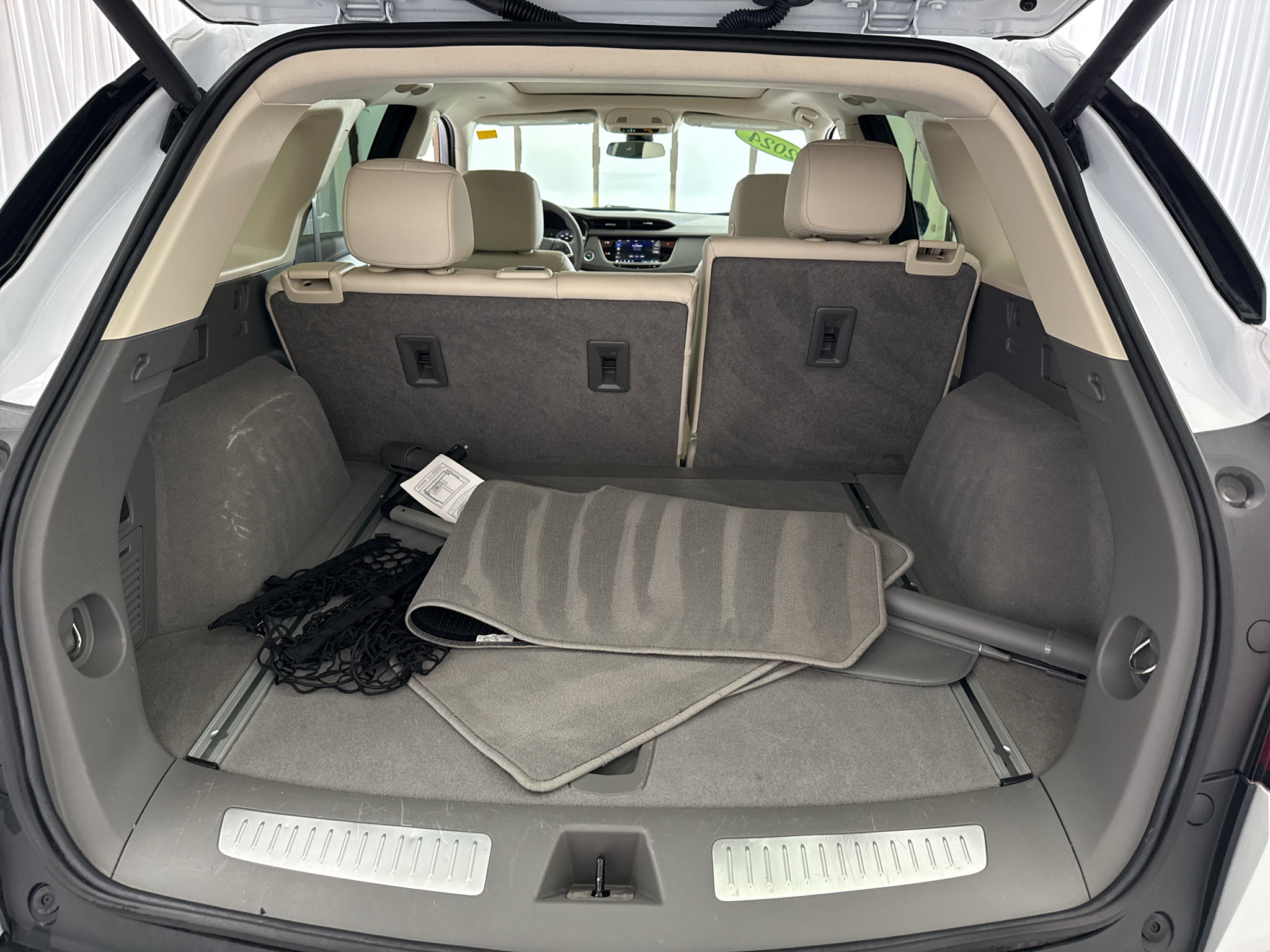 Used 2024 Cadillac XT5 Premium Luxury FWD image 40