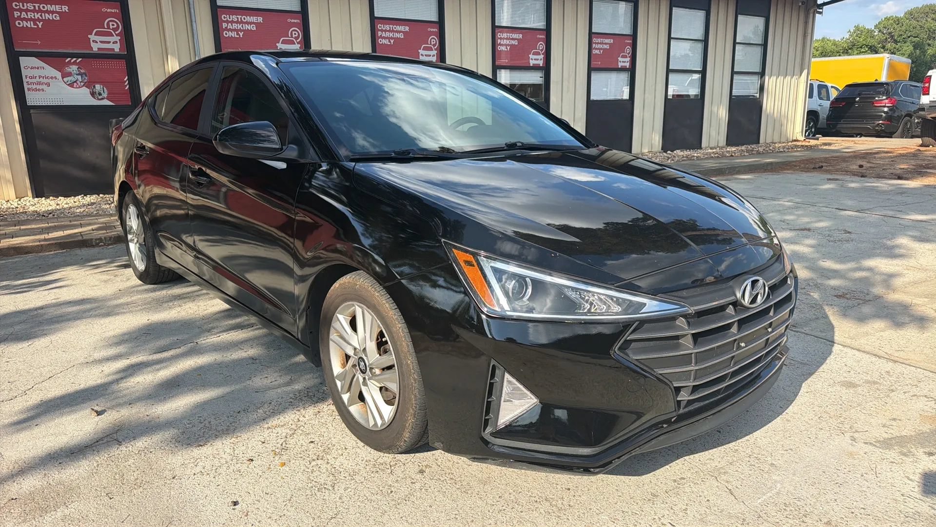 Used 2019 Hyundai Elantra Value Edition FWD image 3
