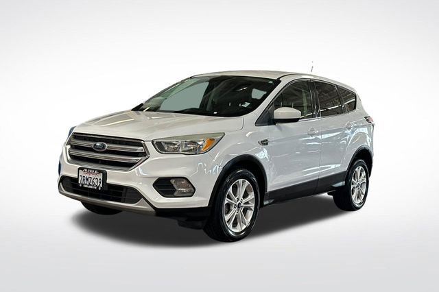 Used 2017 Ford Escape SE image 9