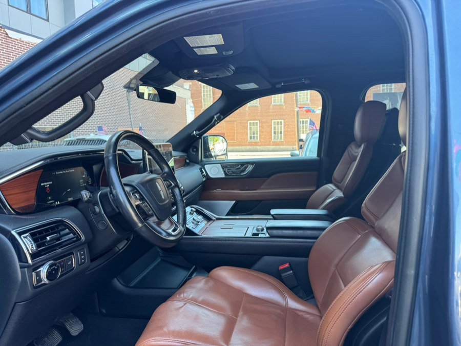 Used 2020 Lincoln Navigator Reserve w/ Luxury Package AWD/4WD image 68