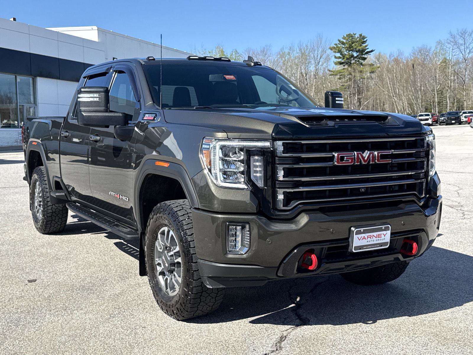 Used 2022 GMC Sierra 2500 AT4 w/ AT4 Preferred Package AWD/4WD image 6
