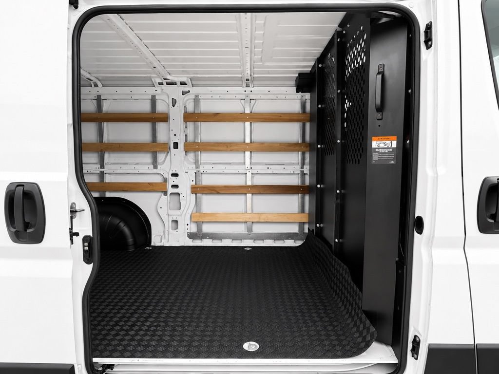 Used 2025 RAM ProMaster 2500 w/ U-Haul Equipment Group FWD image 15