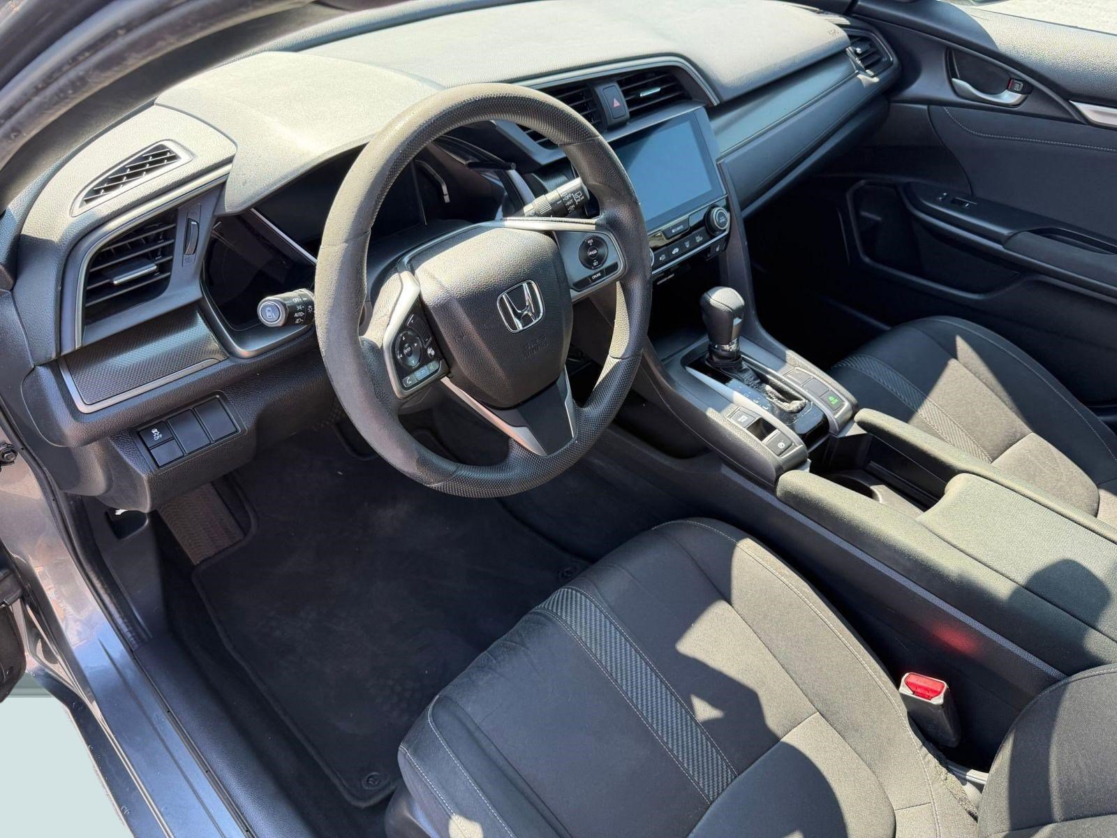 Used 2018 Honda Civic EX image 4