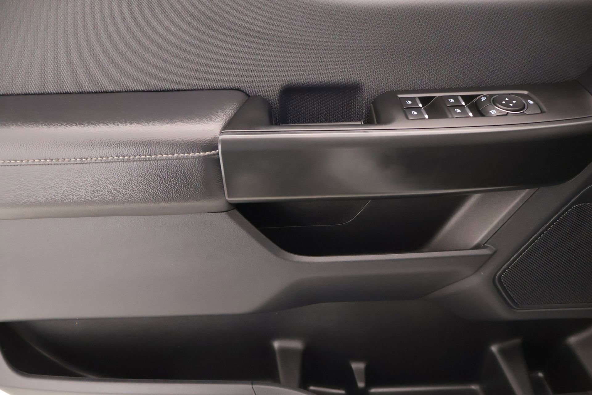 Used 2025 Ford F150 STX image 14
