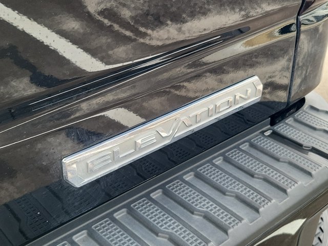 Used 2021 GMC Sierra 1500 Elevation w/ X31 Off-Road Package AWD/4WD image 9
