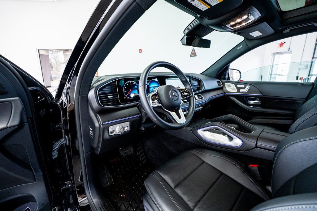 Used 2023 Mercedes-Benz GLE 350 4MATIC w/ AMG Line Exterior image 36