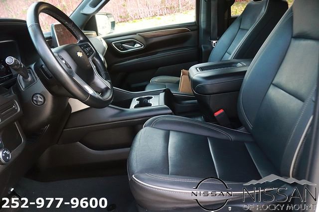 Used 2023 Chevrolet Suburban Premier image 14