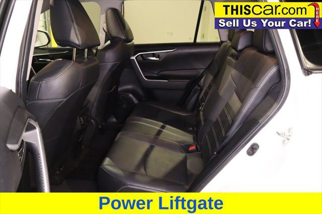 Used 2020 Toyota RAV4 XLE Premium image 20