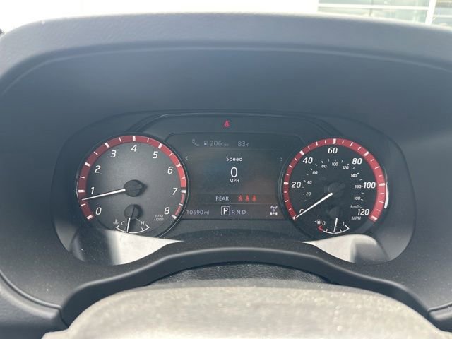 Used 2025 Nissan Frontier PRO-4X AWD/4WD image 16