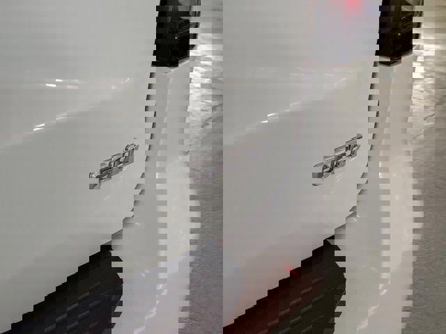 Certified 2024 Cadillac Escalade ESV Premium Luxury w/ Performance Package image 8