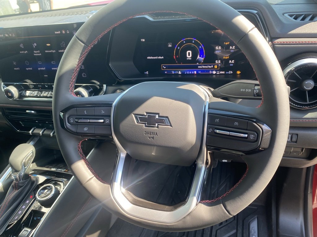 New 2026 Chevrolet Colorado Z71 w/ Technology Package image 12