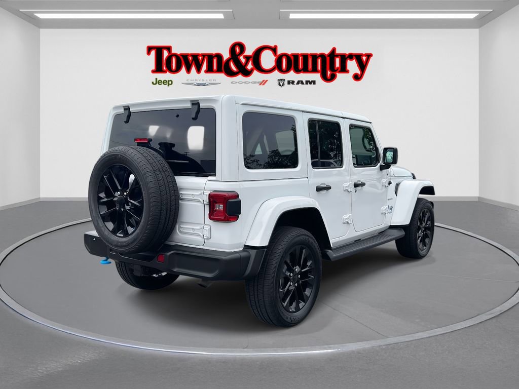 Used 2022 Jeep Wrangler Unlimited Sahara 4xe w/ Cold Weather Group image 5