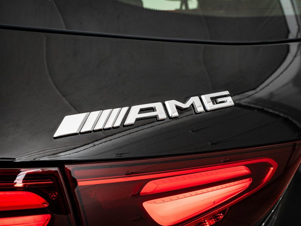 New 2026 Mercedes-Benz GLA 35 AMG 4MATIC image 18