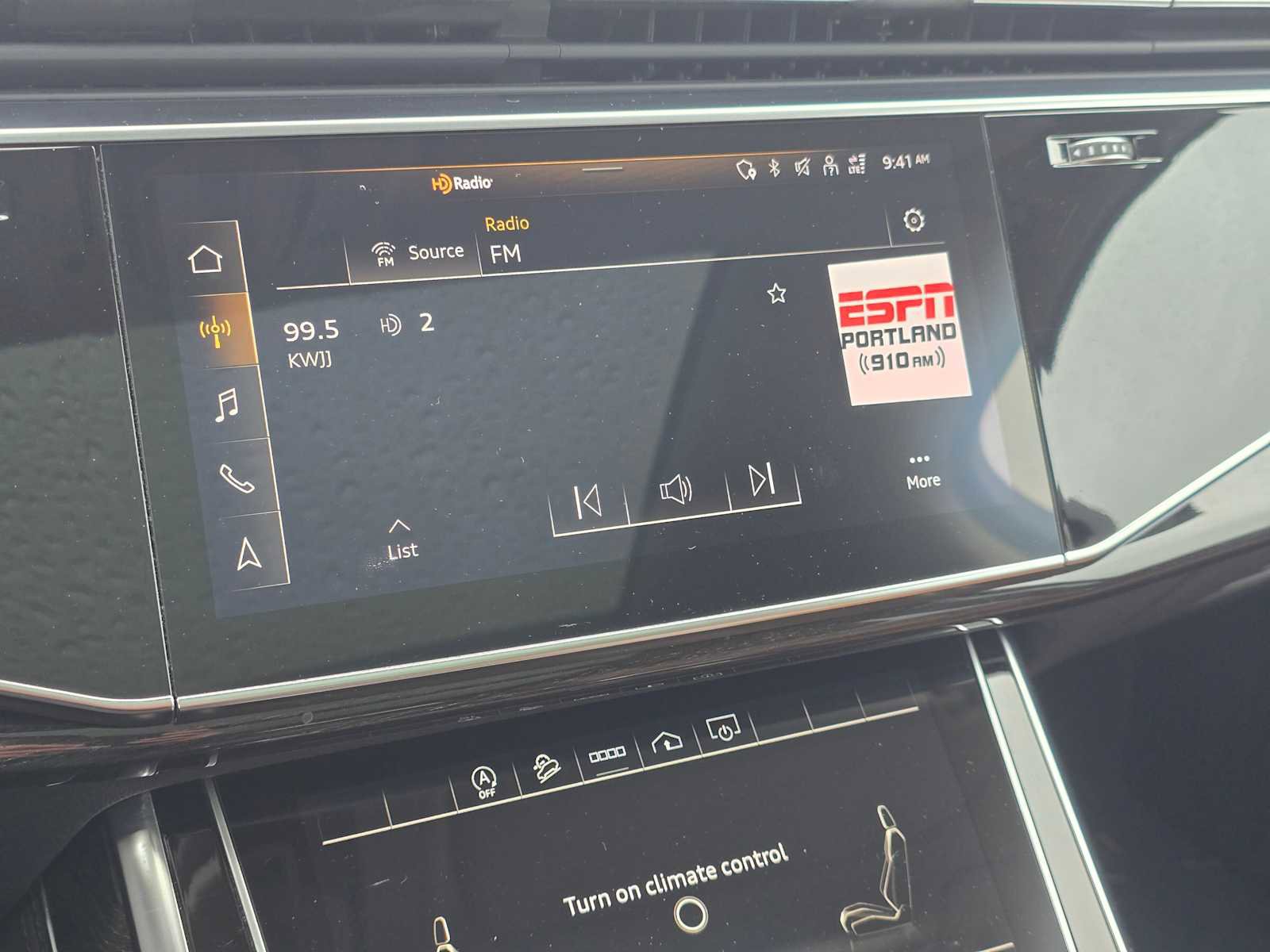 Used 2021 Audi Q7 3.0T Premium Plus w/ Executive Package image 33