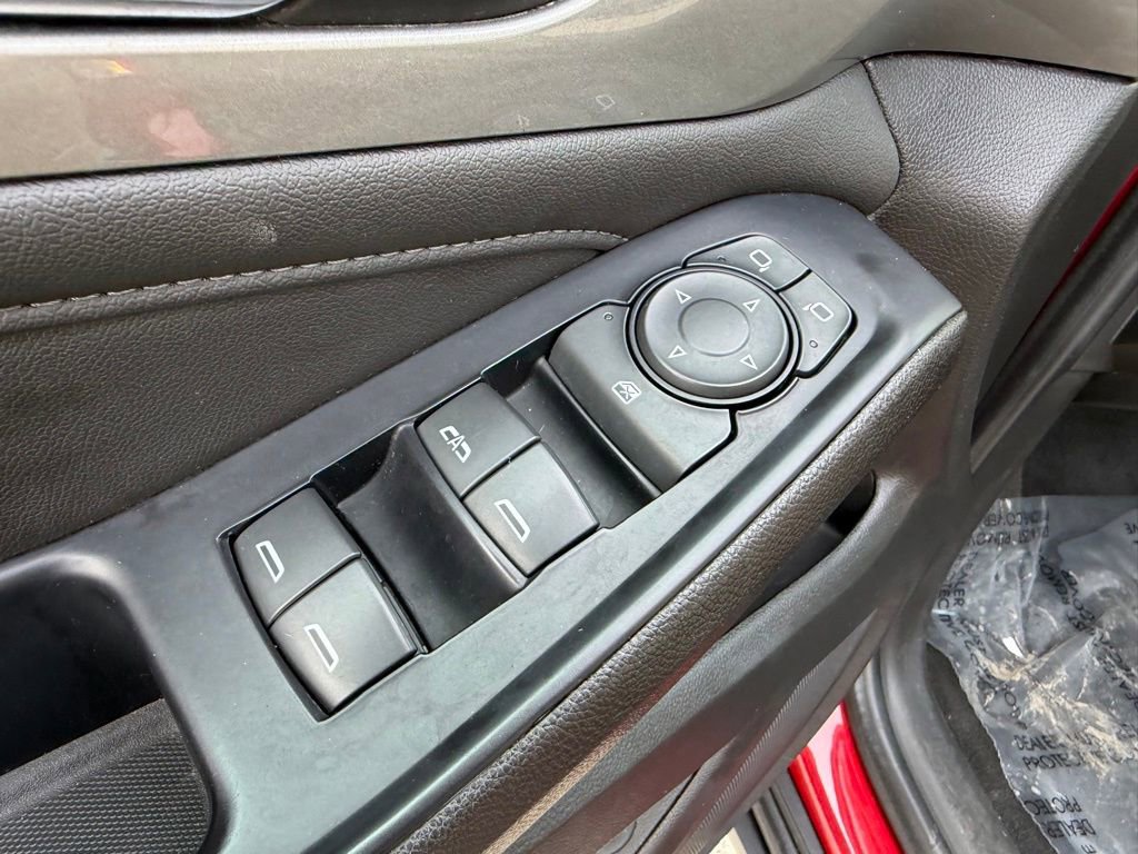 Certified 2023 Chevrolet Traverse LT image 25