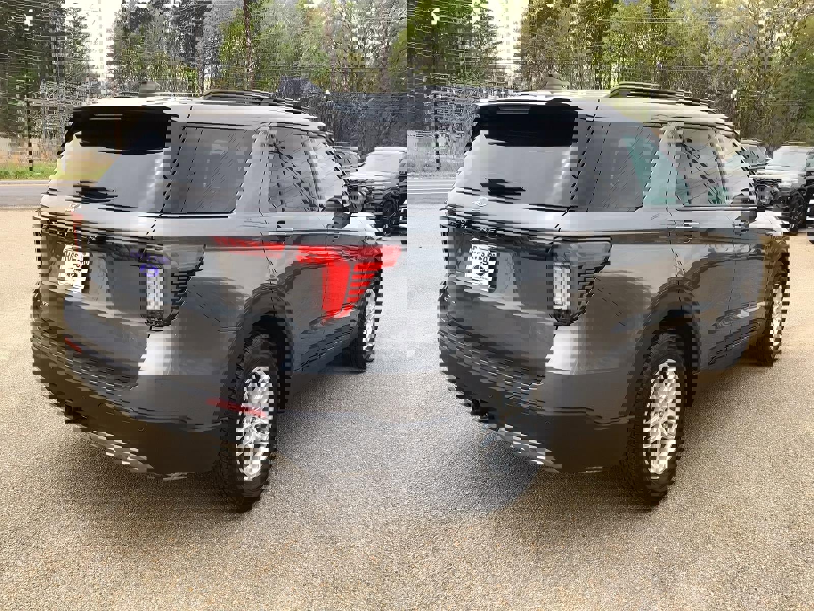 New 2026 Ford Explorer Active w/ Active Comfort Package image 7