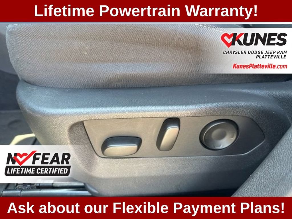 Used 2024 Buick Envision Preferred AWD/4WD image 20