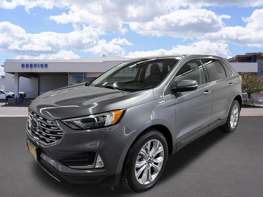 Certified 2022 Ford Edge Titanium AWD/4WD image 7