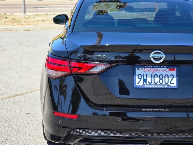 Used 2022 Nissan Sentra SR w/ Midnight Edition image 8