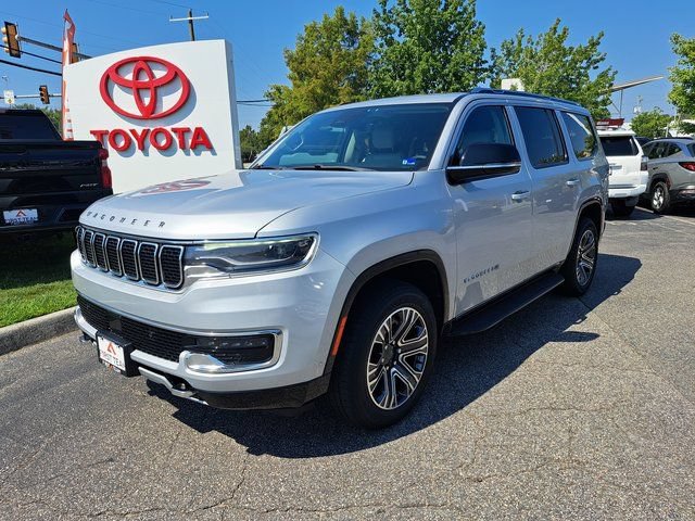 Used 2023 Jeep Wagoneer Series II w/ Rear Seat Video Group 1 AWD/4WD image 2