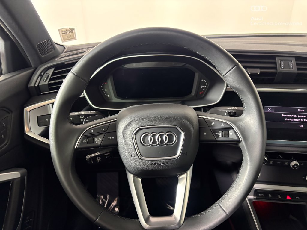 Certified 2025 Audi Q3 2.0T Premium Plus w/ Premium Plus Package AWD/4WD image 19