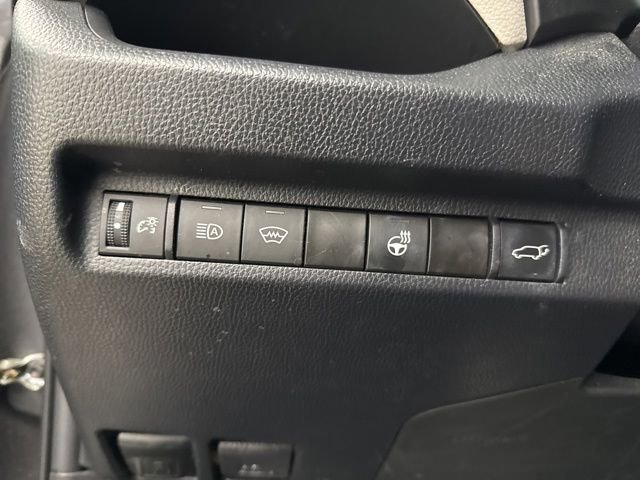 Used 2023 Toyota RAV4 XLE w/ Convenience Package AWD/4WD image 30