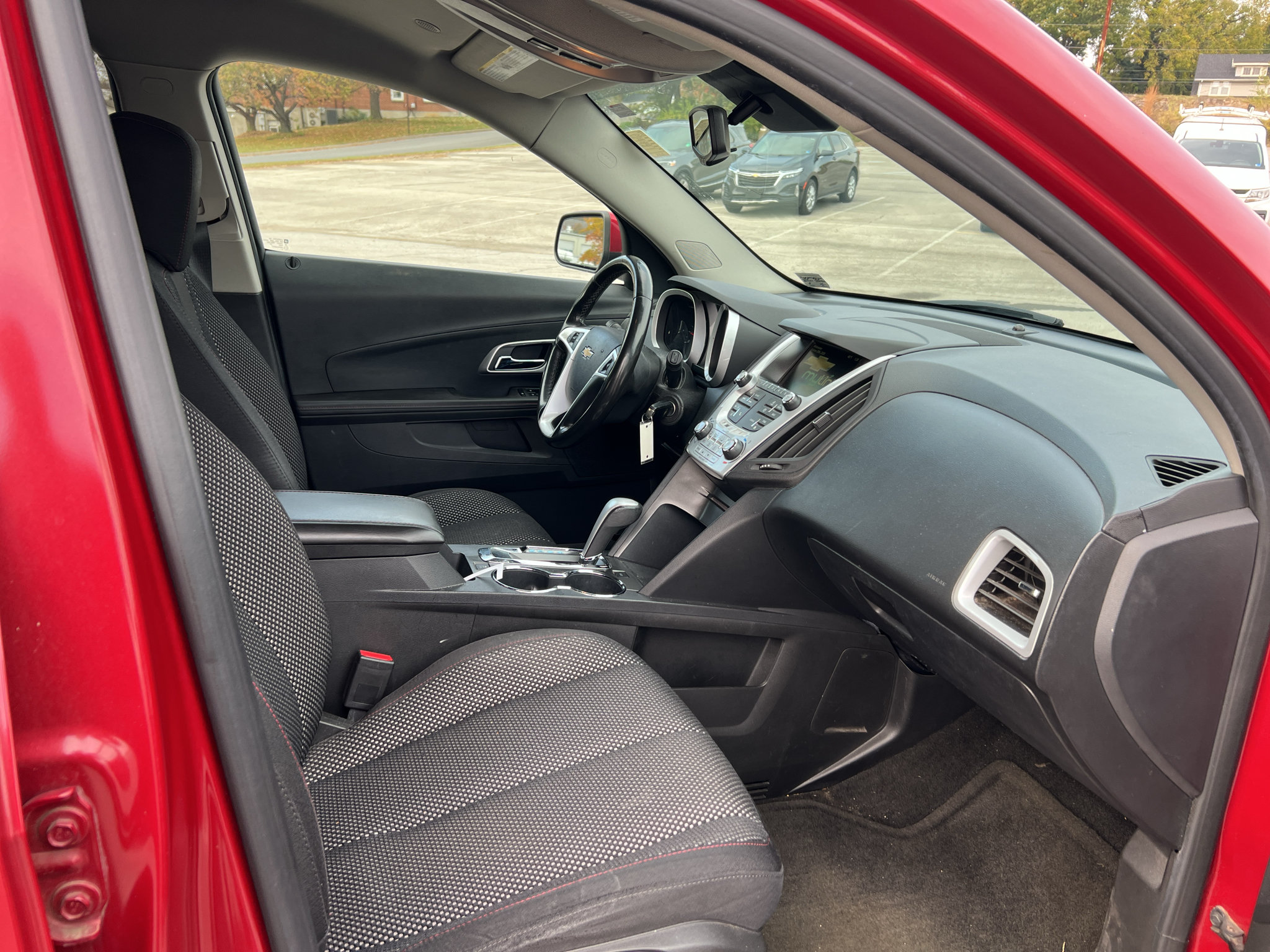Used 2015 Chevrolet Equinox LT w/ Driver Convenience Package AWD/4WD image 9