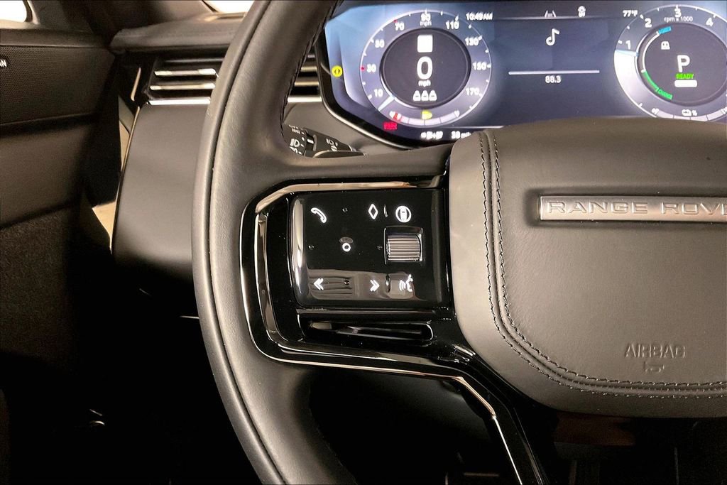 Used 2025 Land Rover Range Rover Sport Dynamic SE image 18