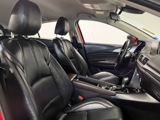 Used 2017 MAZDA MAZDA3 Touring FWD image 10