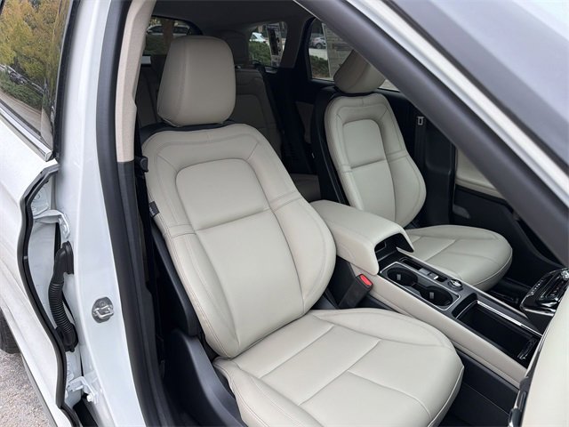 New 2026 Lincoln Corsair Premiere image 27