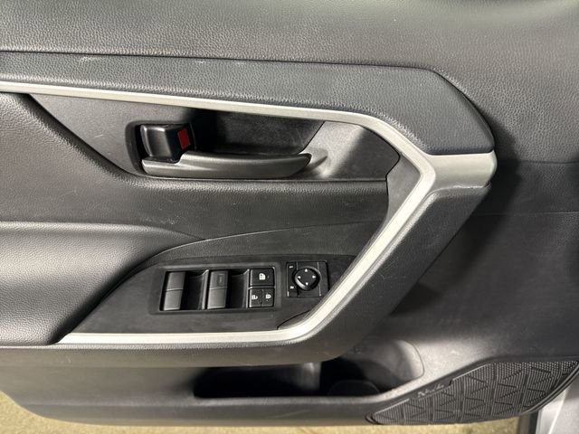 Used 2024 Toyota RAV4 LE image 20