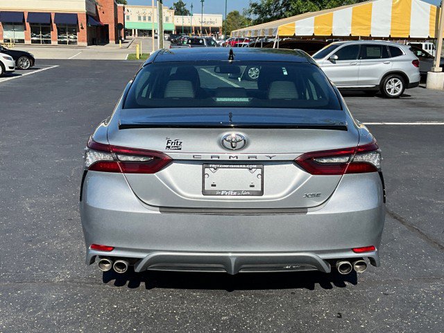 Used 2021 Toyota Camry XSE FWD image 6