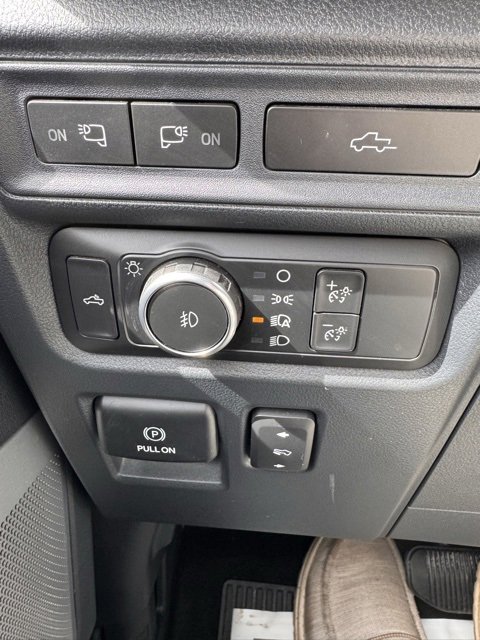 Used 2022 Ford F150 Lariat w/ Equipment Group 502A High image 27