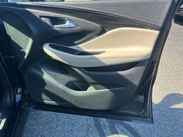 Used 2020 Buick Envision Preferred AWD/4WD image 17