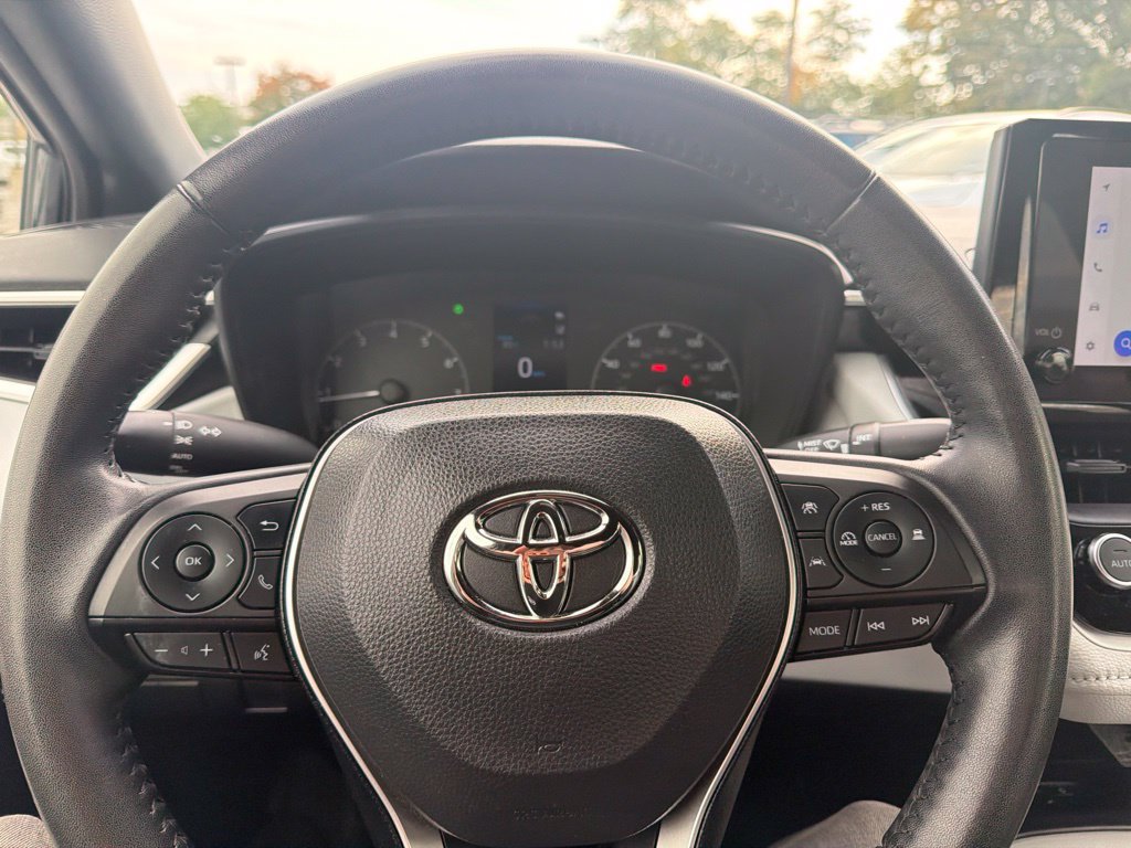 Certified 2024 Toyota Corolla SE w/ SE Premium Package FWD image 23