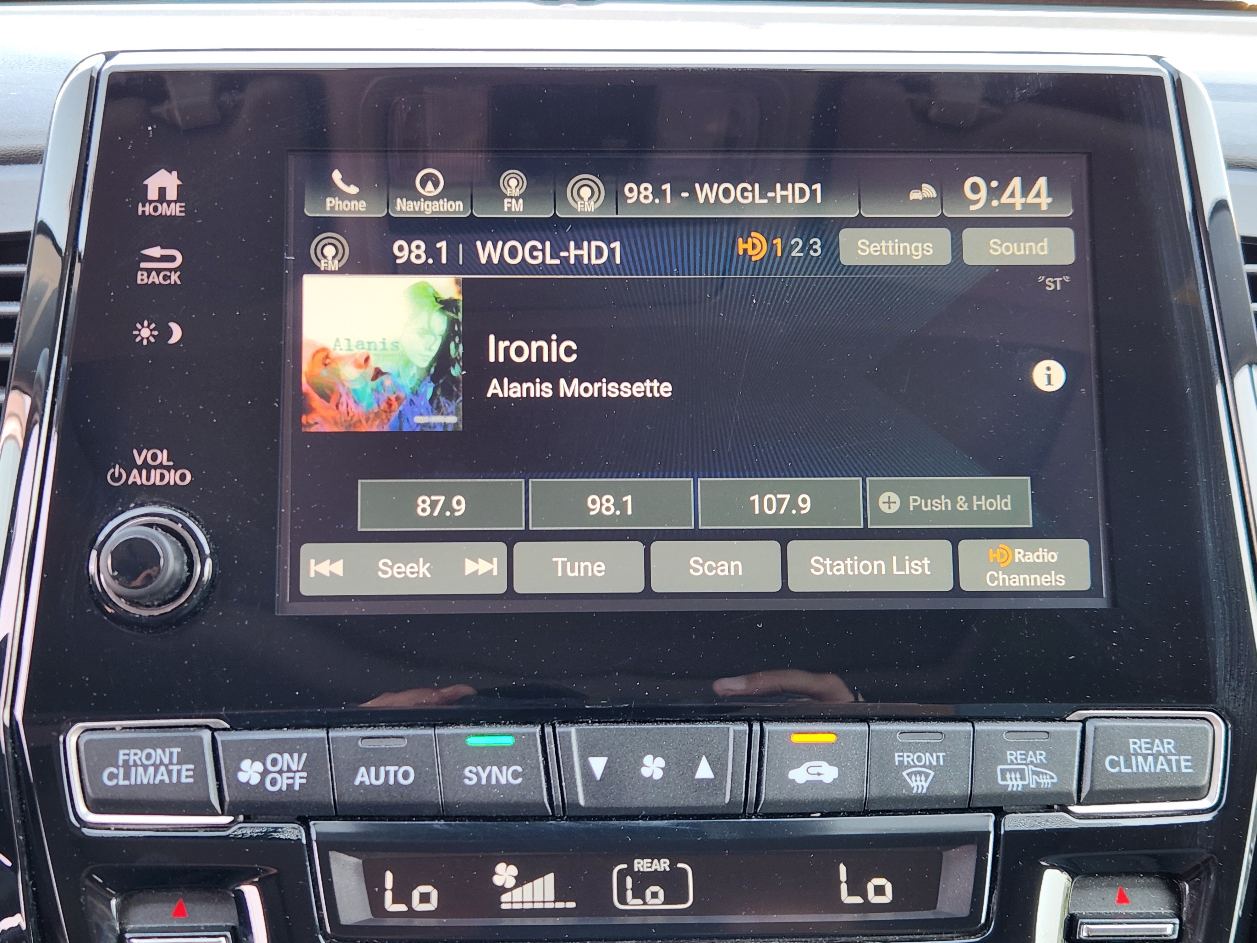 Certified 2023 Honda Odyssey Touring image 11