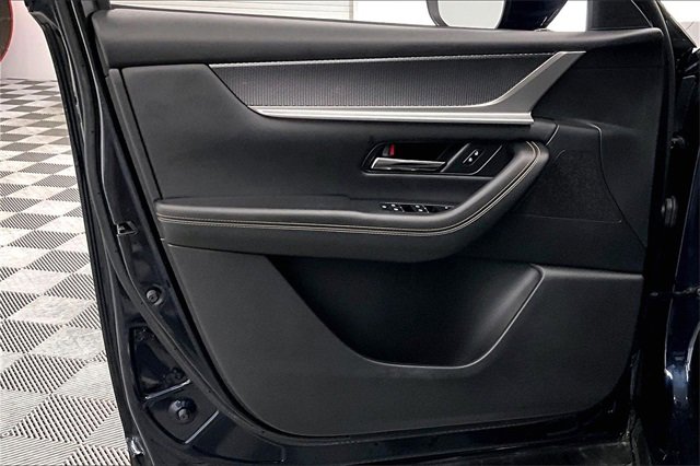 Used 2025 MAZDA CX-90 3.3 Turbo w/ Preferred Package image 17