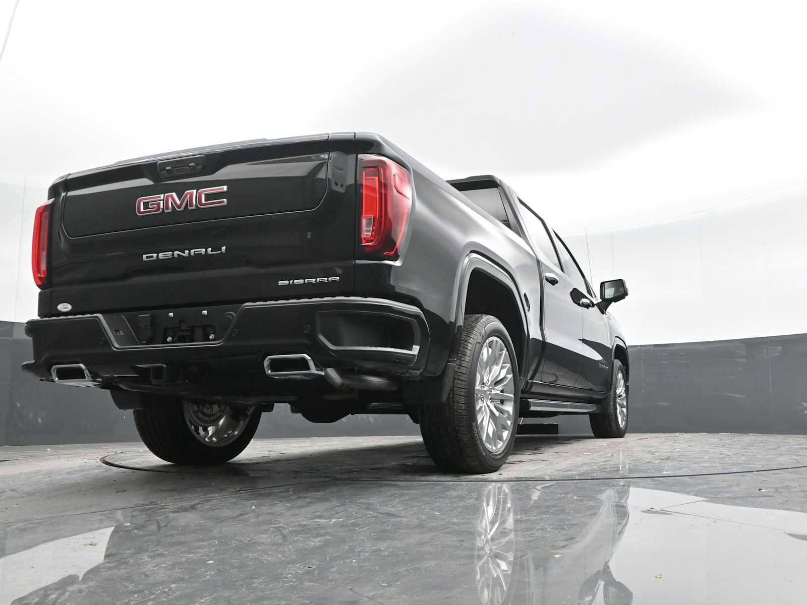 New 2024 GMC Sierra 1500 Denali w/ Technology Package image 46