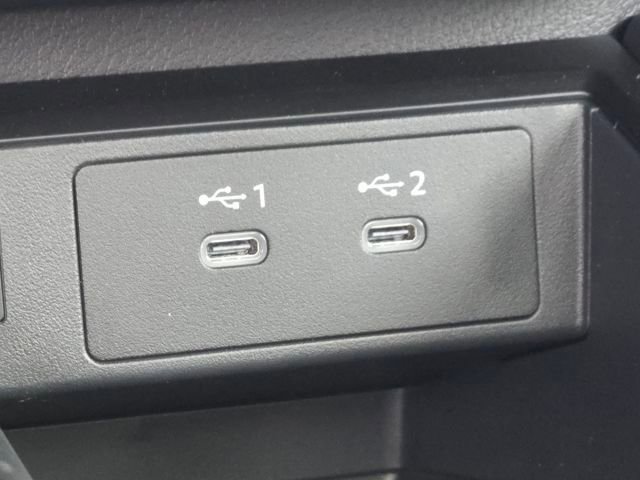 New 2026 Nissan Kicks SV w/ SV Premium Package AWD/4WD image 28