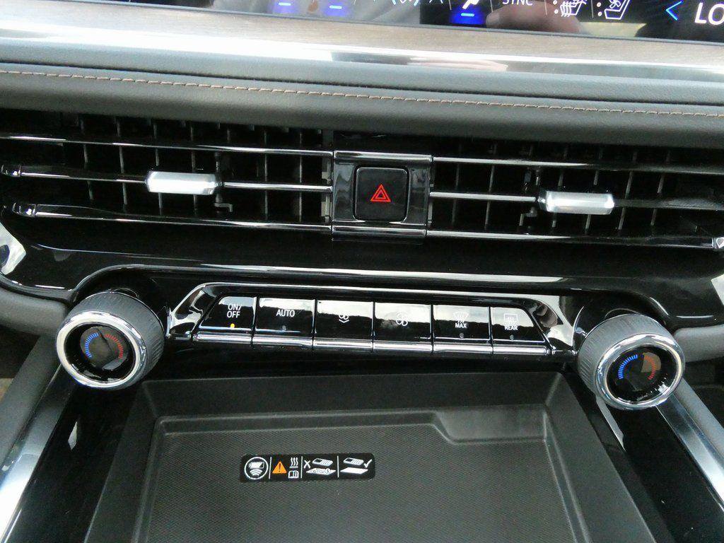 New 2026 Chevrolet Suburban High Country image 30