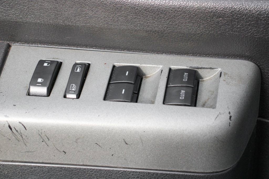 Used 2016 Ford F250 Lariat w/ Lariat Ultimate Package image 17