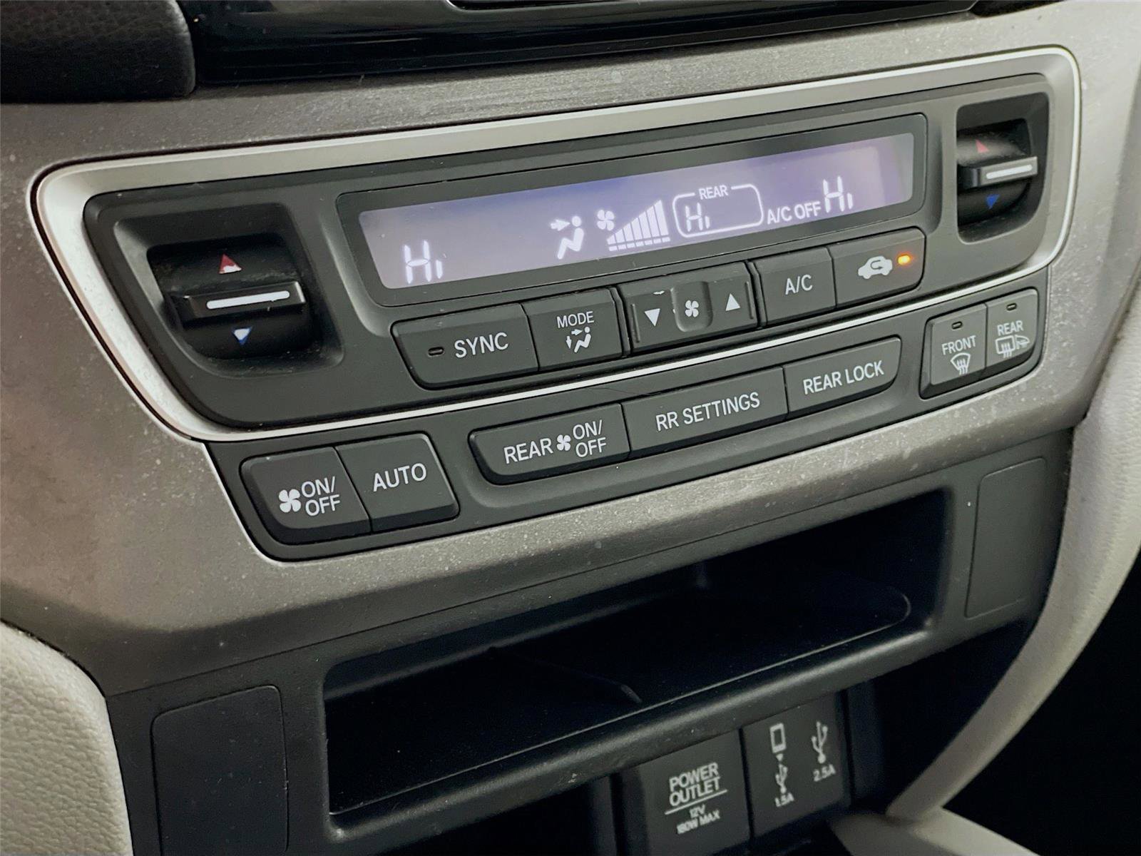 Used 2017 Honda Pilot EX image 20