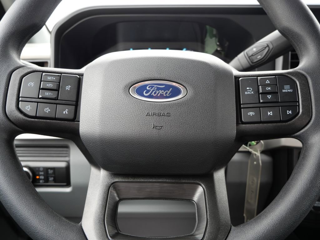 New 2026 Ford F250 XLT w/ FX4 Off-Road Package image 24