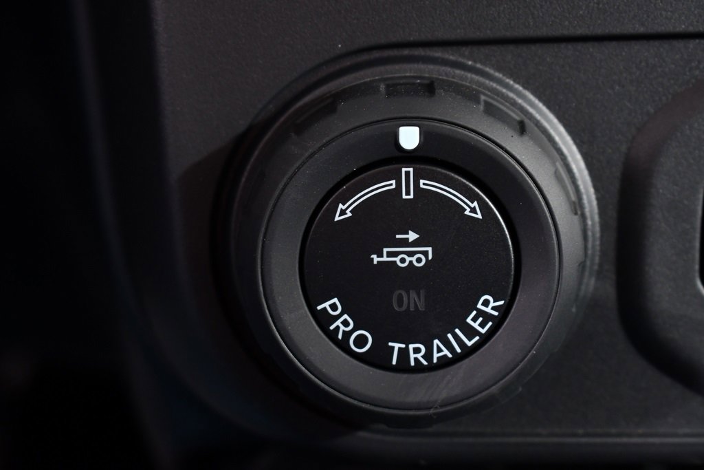 New 2026 Ford Maverick Lariat w/ Black Appearance Package image 29