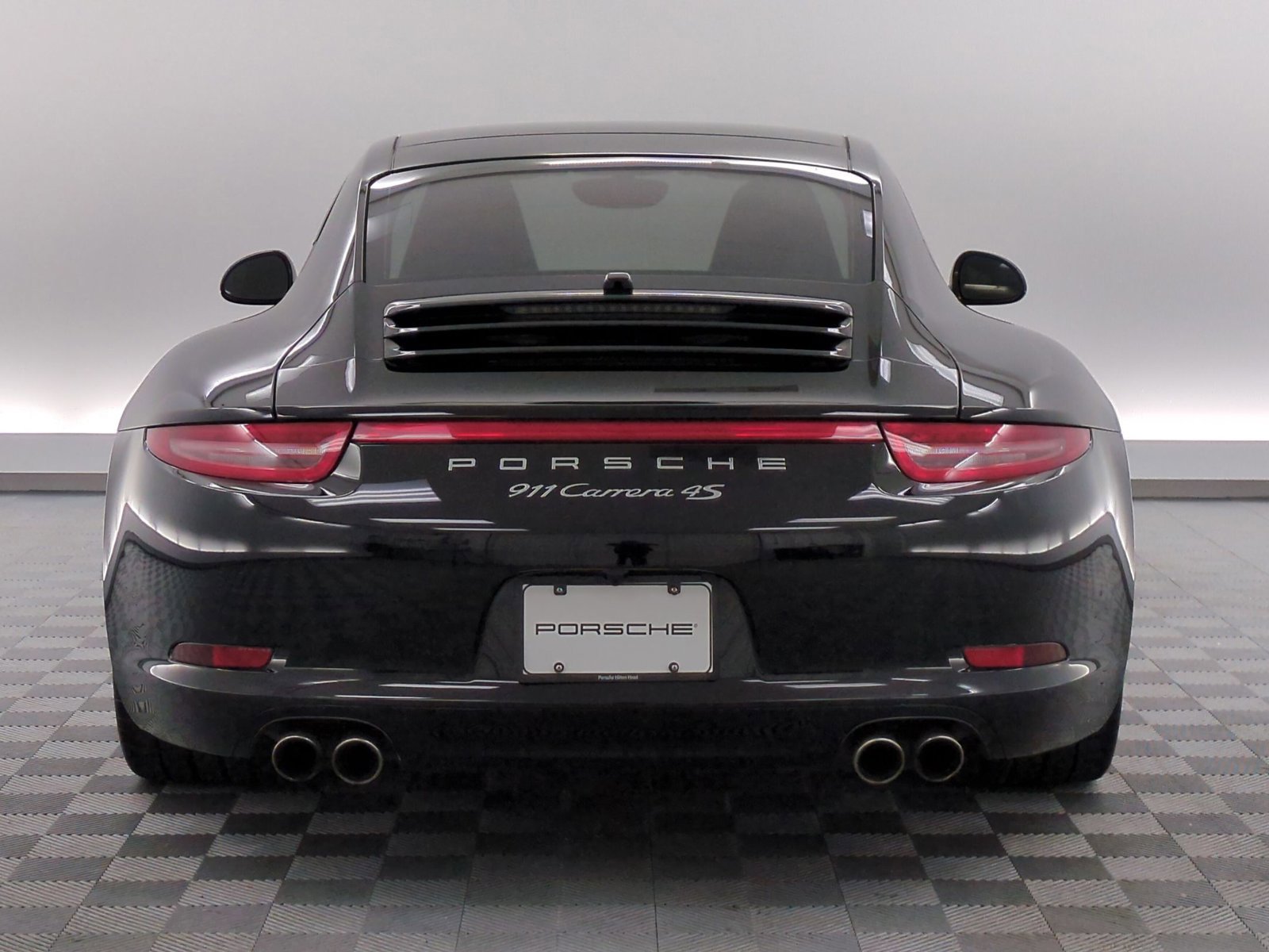 Used 2015 Porsche 911 Carrera 4S image 11