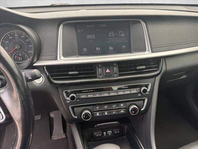 Used 2020 Kia Optima SE FWD image 13