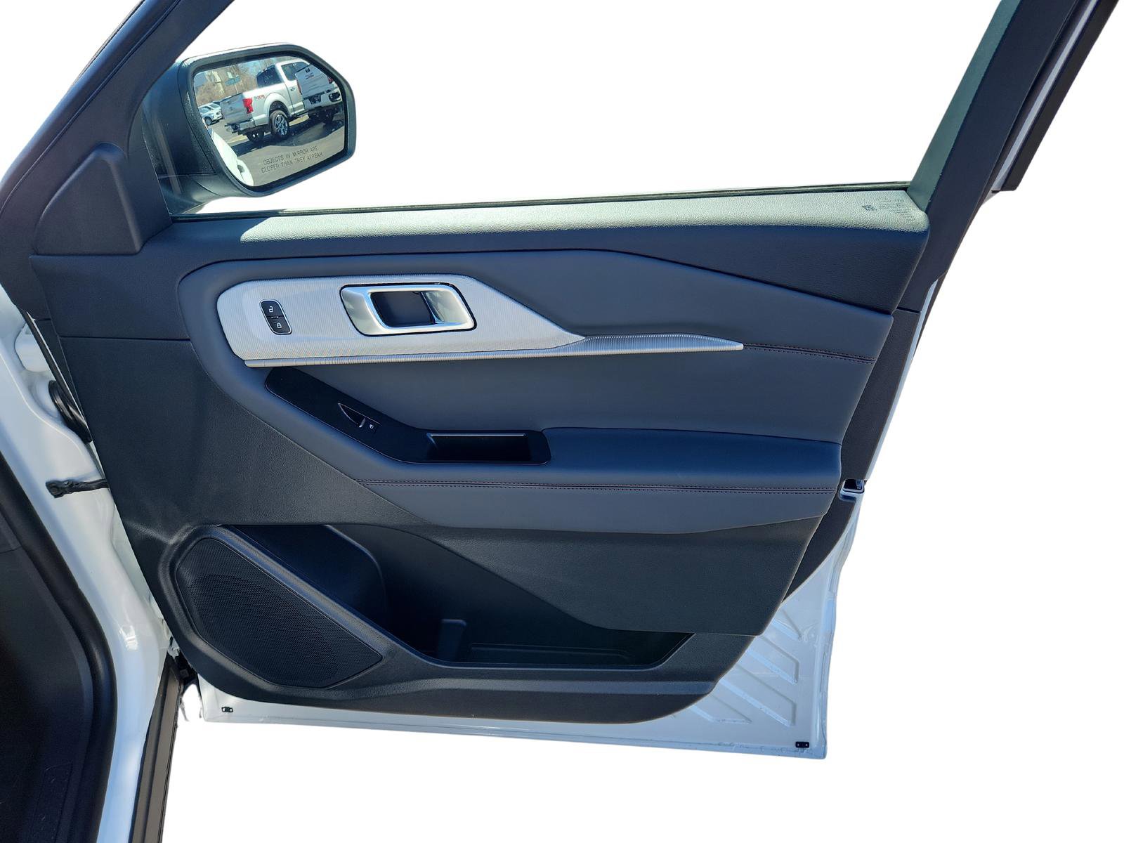 New 2026 Ford Explorer Active image 28