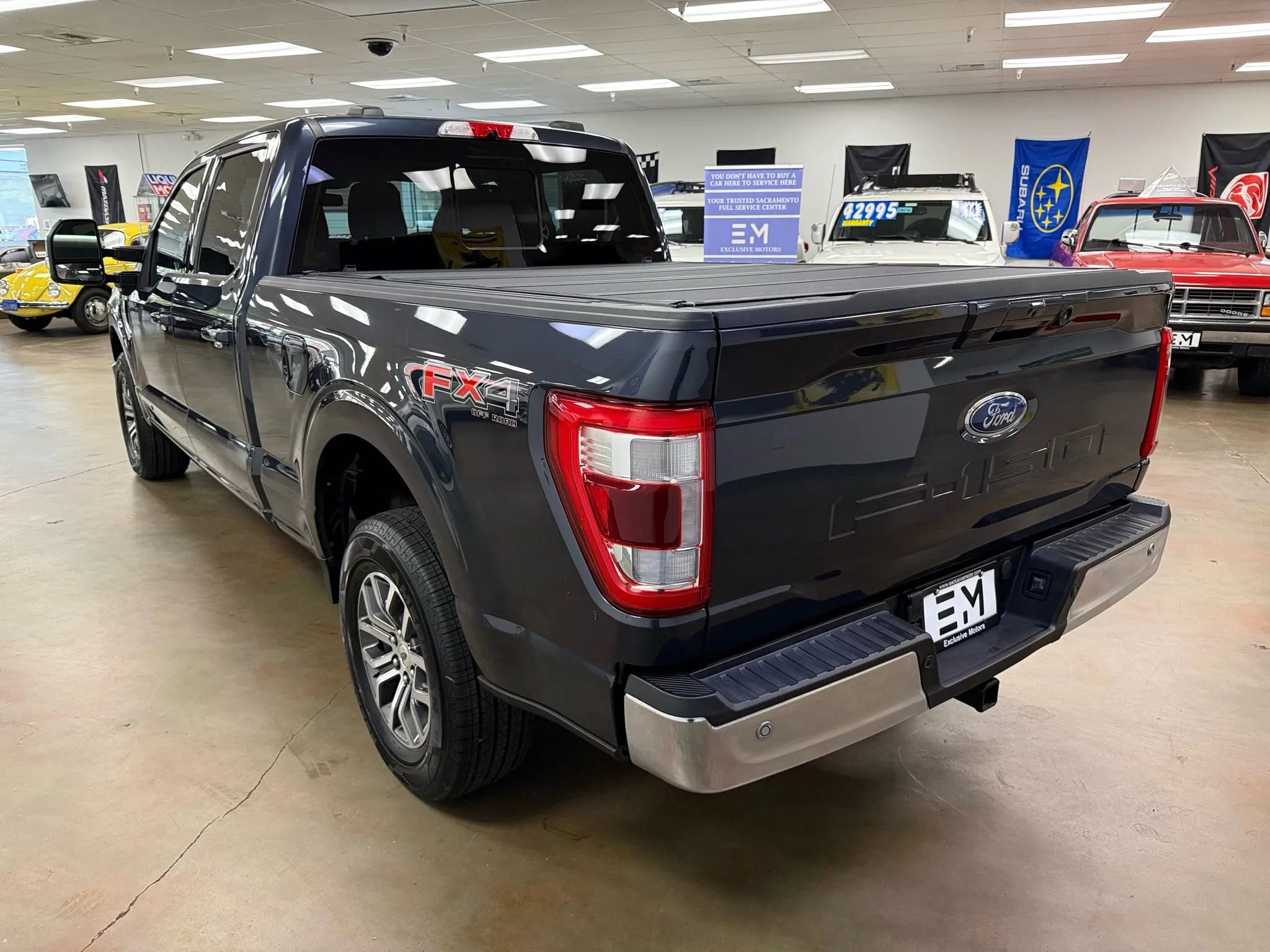 Used 2021 Ford F150 Lariat w/ Trailer Tow Package image 6