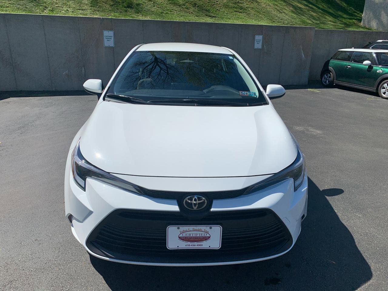 Used 2026 Toyota Corolla LE FWD image 7