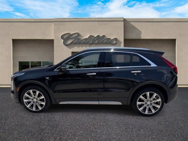 Certified 2023 Cadillac XT4 Premium Luxury AWD/4WD image 8